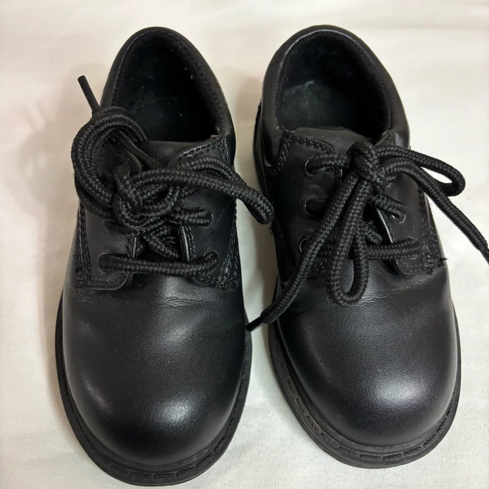 George Kids Black Lace-Up Dress Shoes size 8 Toddler